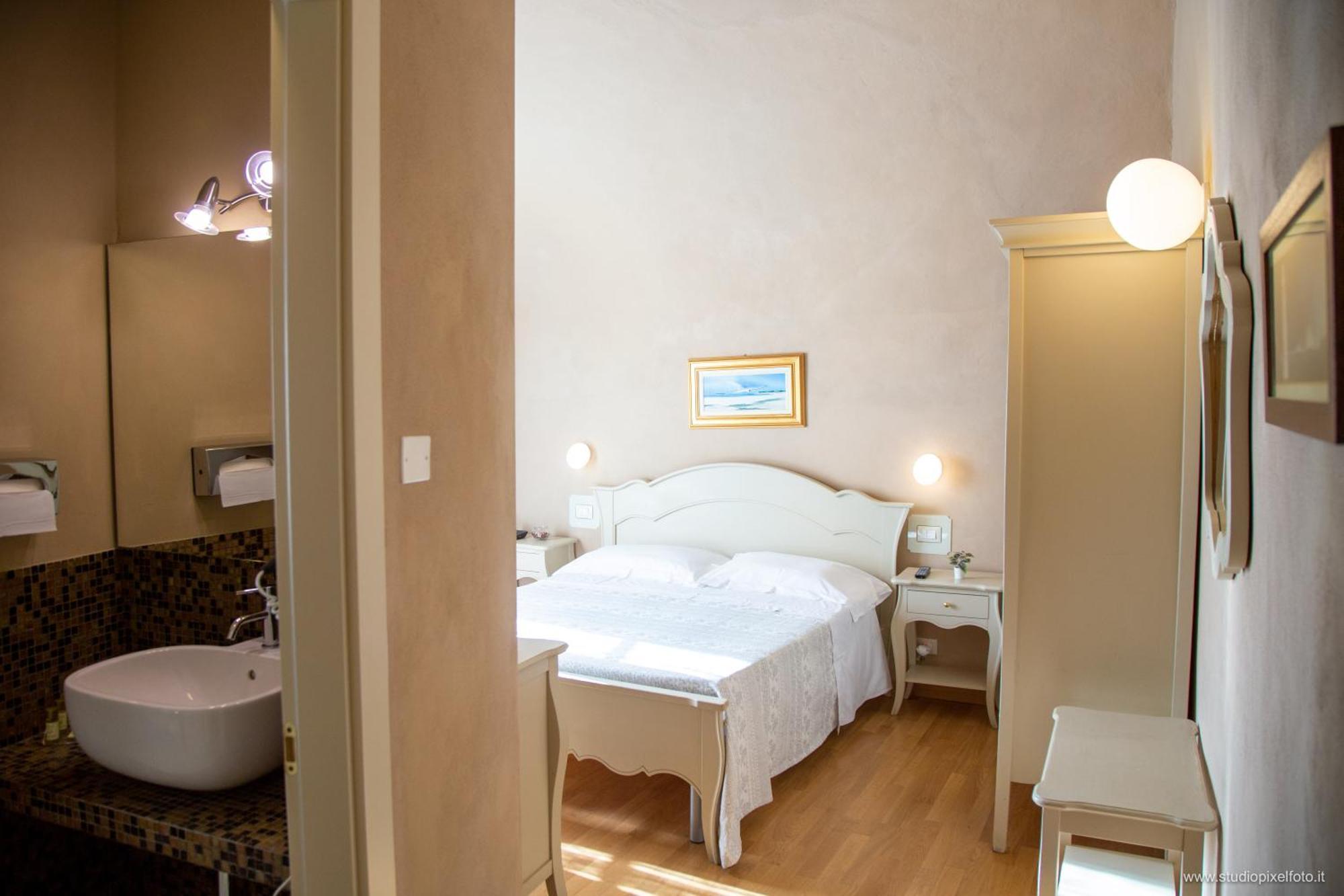 Residenza D'Epoca Relais I Miracoli Hotel Pisa Eksteriør billede